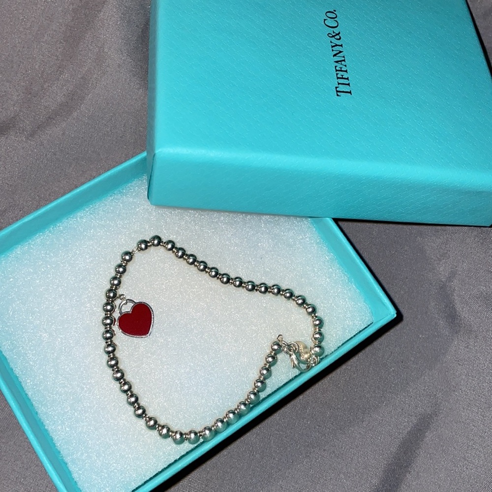 Tiffany and Co set of matching necklace and bracelet